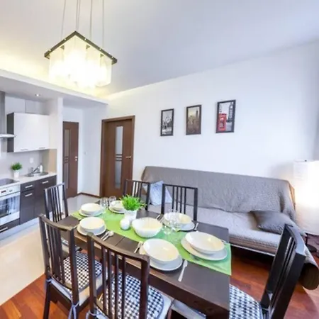 Apartment 2 Sobieski / City Center *