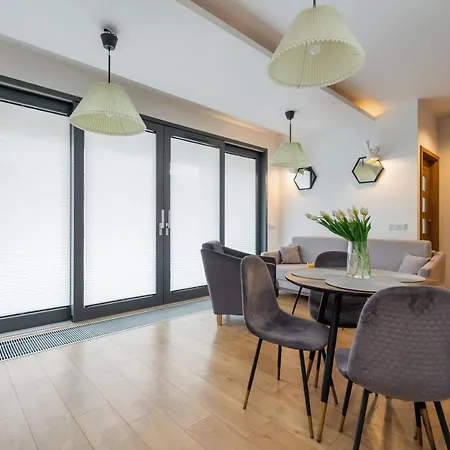 Apartment Nadwislanska 5 By Renters Krakau