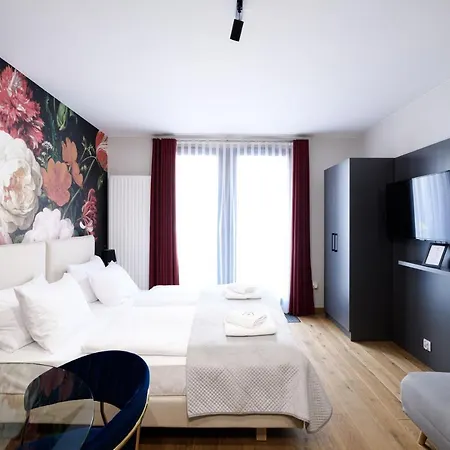 Inspire Miodova 4* Kraków