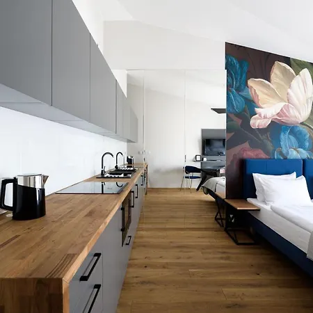 Hotel apartamentowy Inspire Miodova 4*