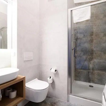 Hotel apartamentowy Inspire Miodova