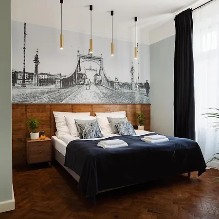 Aparthotel Starowislna 77 *
