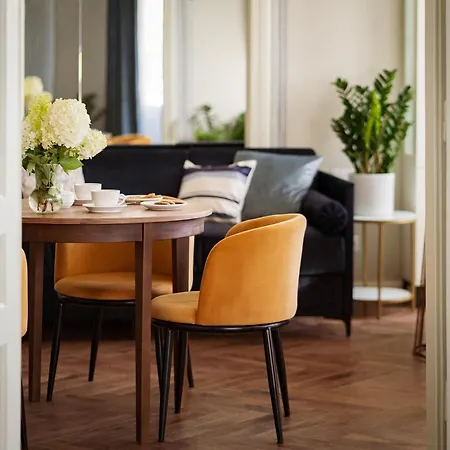 Aparthotel Starowislna 77