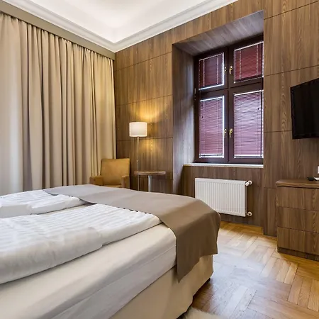 Elektor Premium 3*