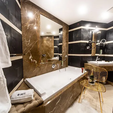 Rubinstein 4*