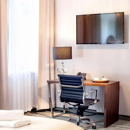 Plaza Boutique Otel 4*