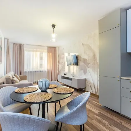 Apartment Spacious Modern - Wielicka - Bonarka Krakow