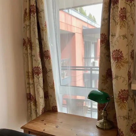 Modern In Centre Of +free Parking Cracovia