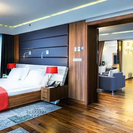 Hotel Holiday City Centre By Ihg Krakow