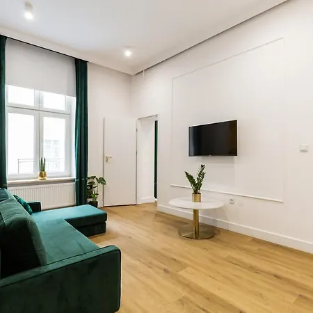 Oro Apartment *