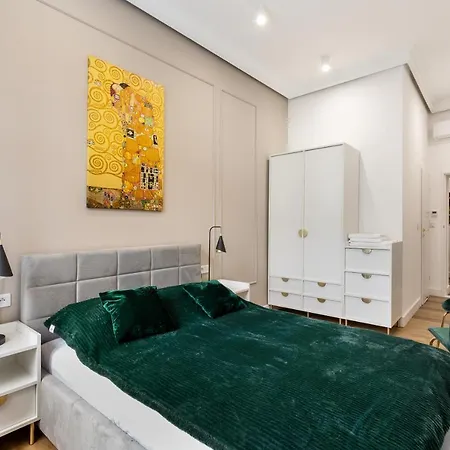 Apartment Oro