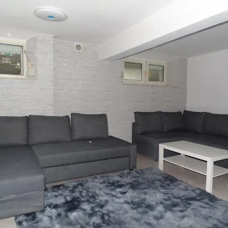 Krowoderska 63a Apartment