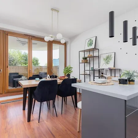 Apartment Dworska On Vistula Boulevards By Renters *