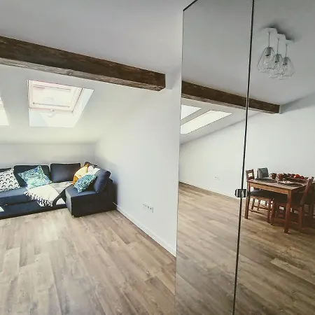 34m2 W Centrum Krakowa Cracóvia