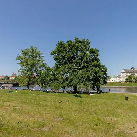 Apartment Dworska On Vistula Boulevards By Renters