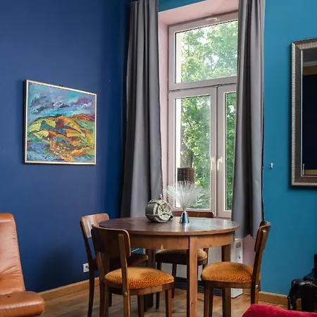 Les Couleurs By Upstairs * Krakau