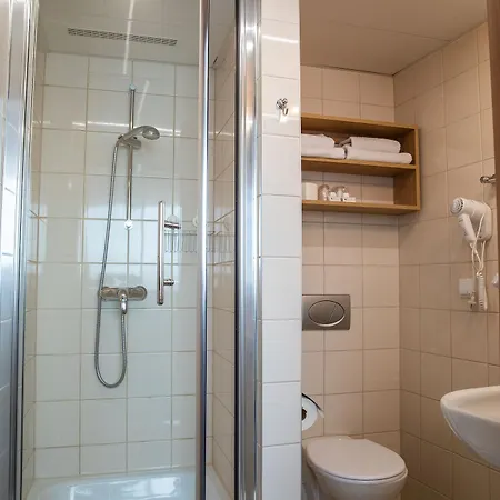 Pod Wawelem 3*
