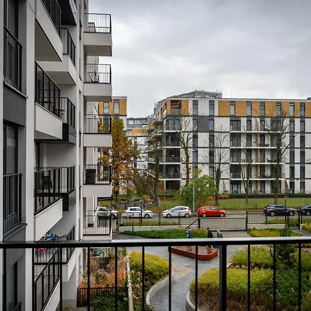 Glowny Comfort With Parking By Rentujemy Cracovie