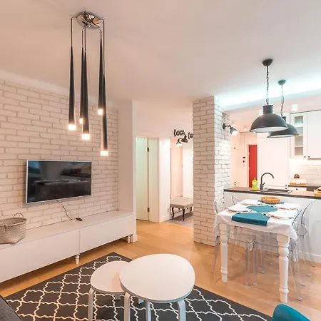 Heart Of Comfort By Rentujemy Apartment