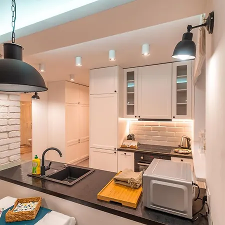 Heart Of Comfort By Rentujemy Apartment *
