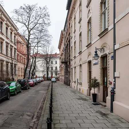 Classy Old Town - By Upstairs * Krakau