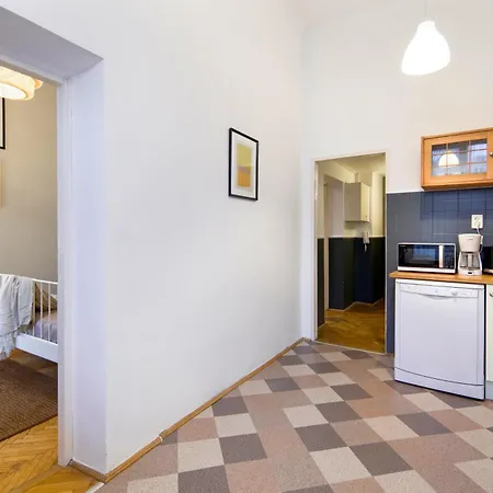 Apartment Wawelove Royal Spacious 2 Bedroom Apt 1 Min To Main Sq! *