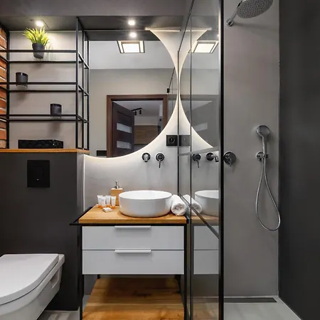 Διαμέρισμα Near Expo Cracow Elegant By Renters
