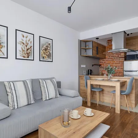 Near Expo Cracow Elegant By Renters Krasków