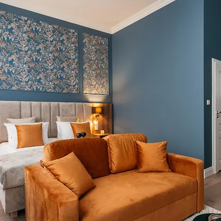 White Lotus - Loftaffair Collection Apartment