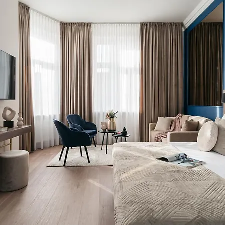 White Lotus - Loftaffair Collection Apartment