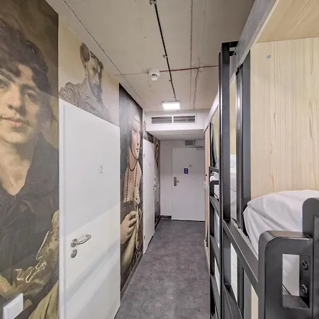 Aparthotel Easy One Premium Art