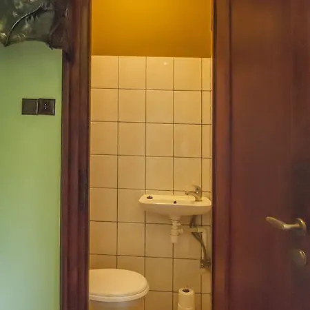 Studio Krowoderska Homestay *