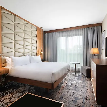 Doubletree By Hilton & Convention Center Ξενοδοχείο Krasków