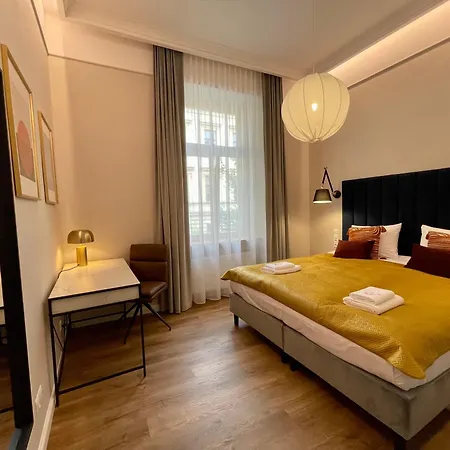 Golden Queen Center Apartment Krakau