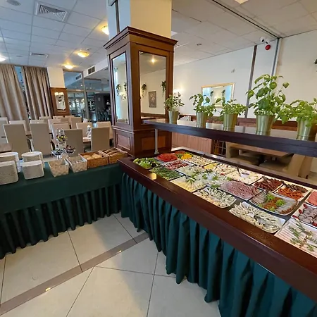 Hotel Great Polonia Conrad 4*