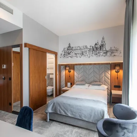 Focus Premium 4*