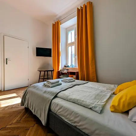 Appartamento Wislna 4 By Homeprime Cracovia