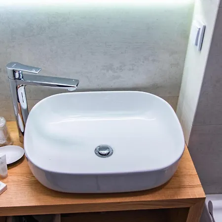 Hotel apartamentowy Inspire Miodova 4*