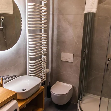 Hotel apartamentowy Inspire Miodova