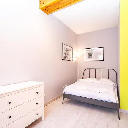 Apartment Rentplanet - Arianska Krakow