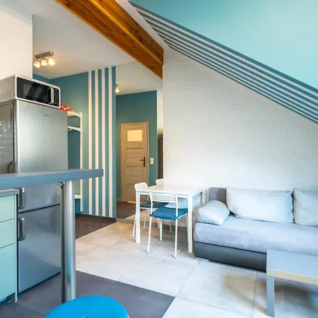 Rentplanet - Arianska Apartment *