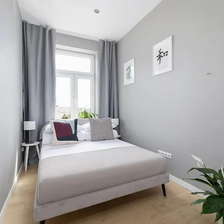 3-bedroom - Old Town- Blich 9 Apartment