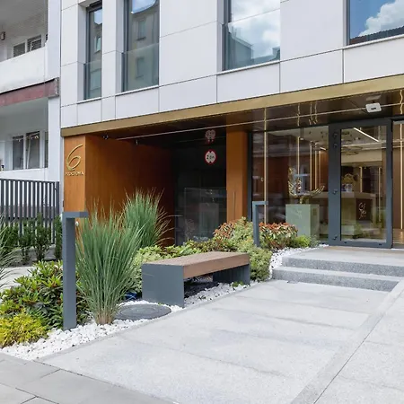 Elegancki W Krakowie Z Klimatyzacja I Dostepem Do Silowni By Renters Apartment Krakow