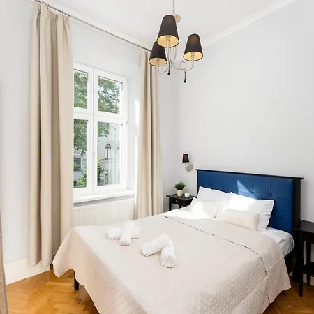 Tomasza By Vsi Apartment *