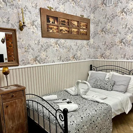 Antique In * Krakau