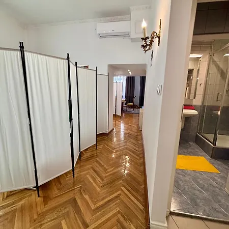 Vintage Senacka 3 * Krakau