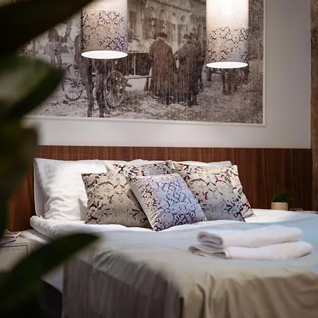 Aparthotel Starowislna 77 *