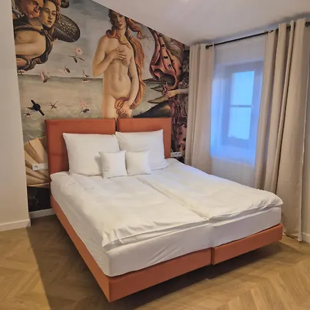 Apartment Hetman Main Square *