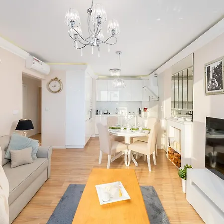 Malila Premium Cracow Masarska 11 *