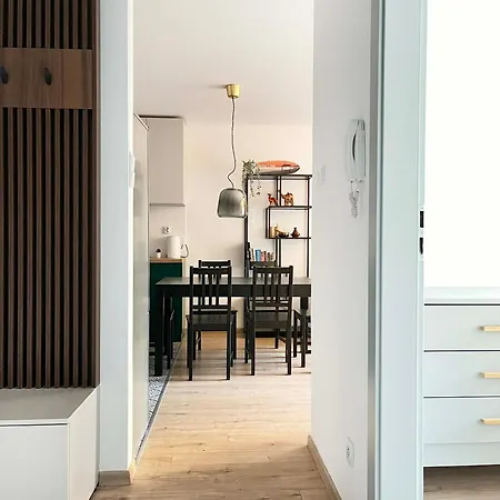 With Terrace And Two Bedrooms, Cracow Vistula Boulevards Appartamento *